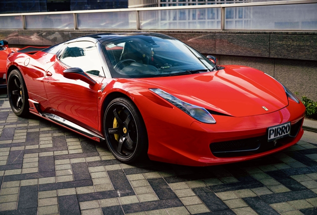 Ferrari 458 Spider Rowen World Platinum Designs