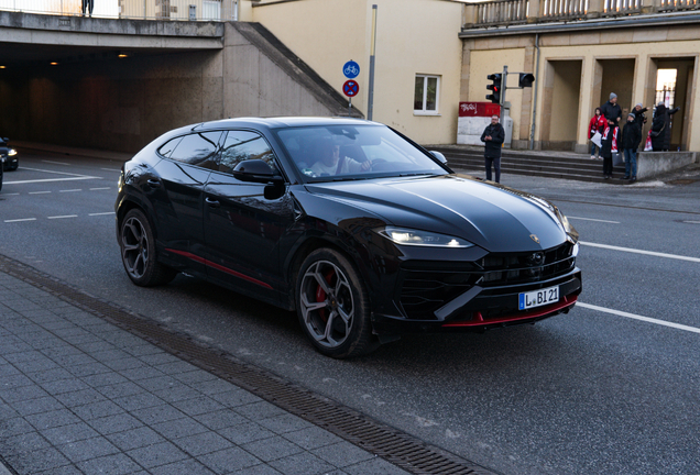 Lamborghini Urus SE