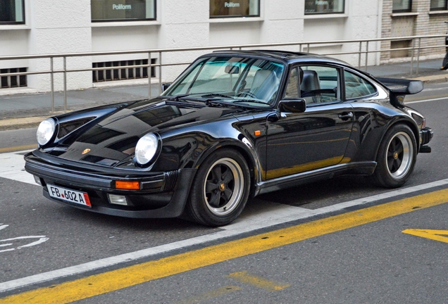 Porsche 930 Turbo