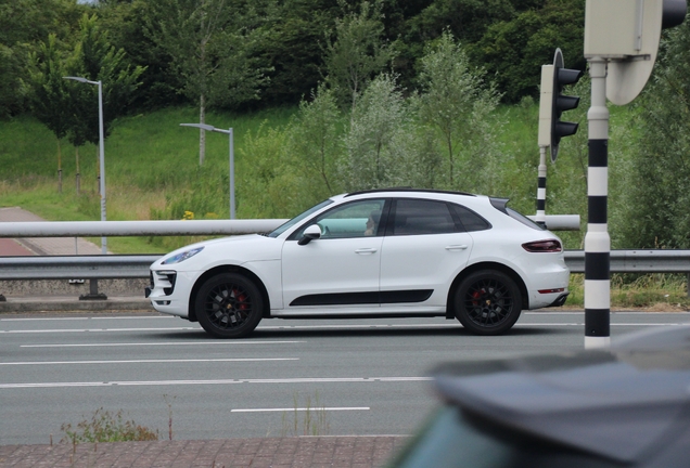 Porsche 95B Macan GTS MkI