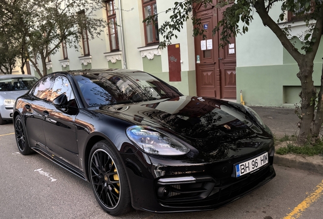 Porsche 971 Panamera Turbo S E-Hybrid MkI