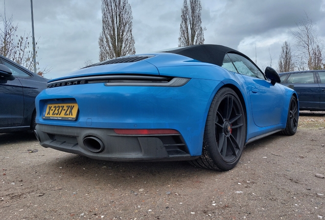 Porsche 992 Carrera 4 GTS Cabriolet MkI