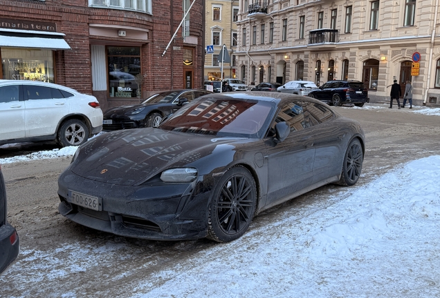 Porsche Taycan Turbo