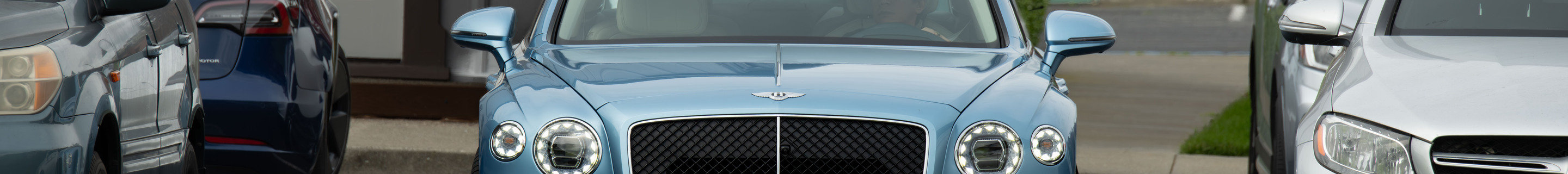 Bentley Flying Spur V8 2021