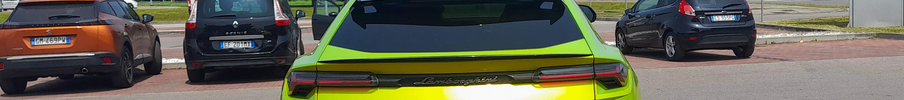 Lamborghini Urus Performante