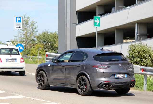 Alfa Romeo Stelvio Quadrifoglio 2023