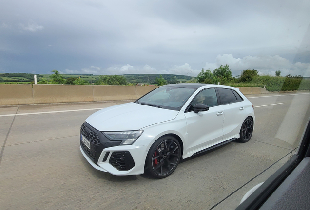 Audi RS3 Sportback 8Y
