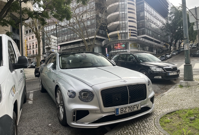 Bentley Flying Spur V8 2025