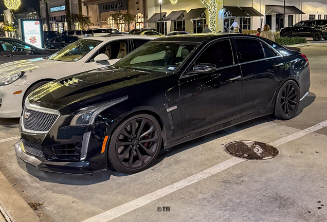 Cadillac CTS-V 2015