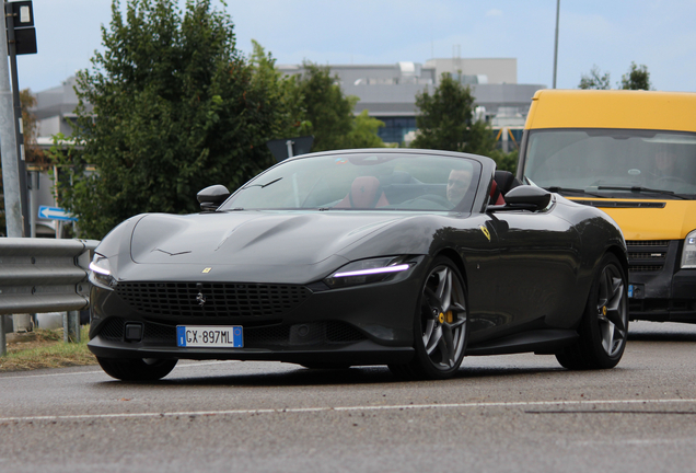 Ferrari Roma Spider
