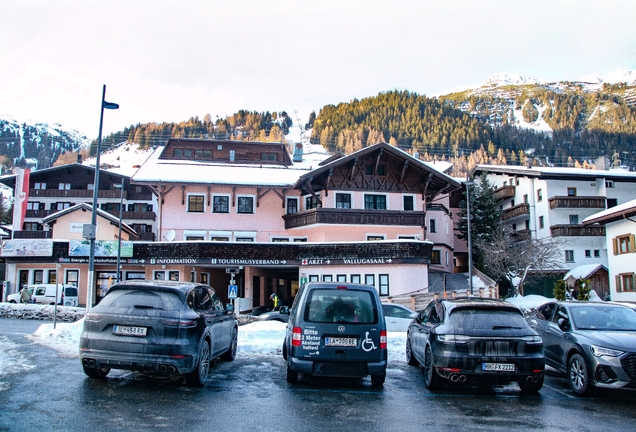 Porsche 95B Macan GTS MkII