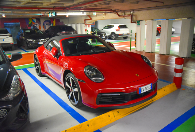 Porsche 992 Carrera 4S Cabriolet MkI