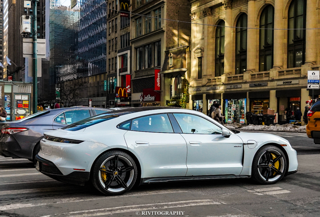 Porsche Taycan Turbo S