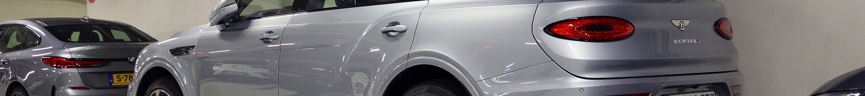 Bentley Bentayga Azure EWB
