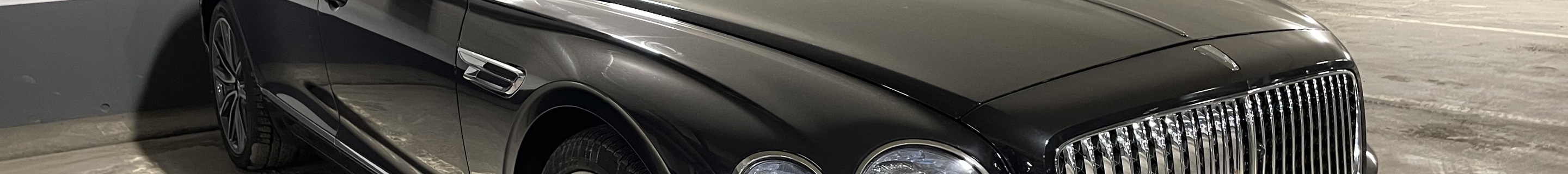 Bentley Flying Spur V8 2021