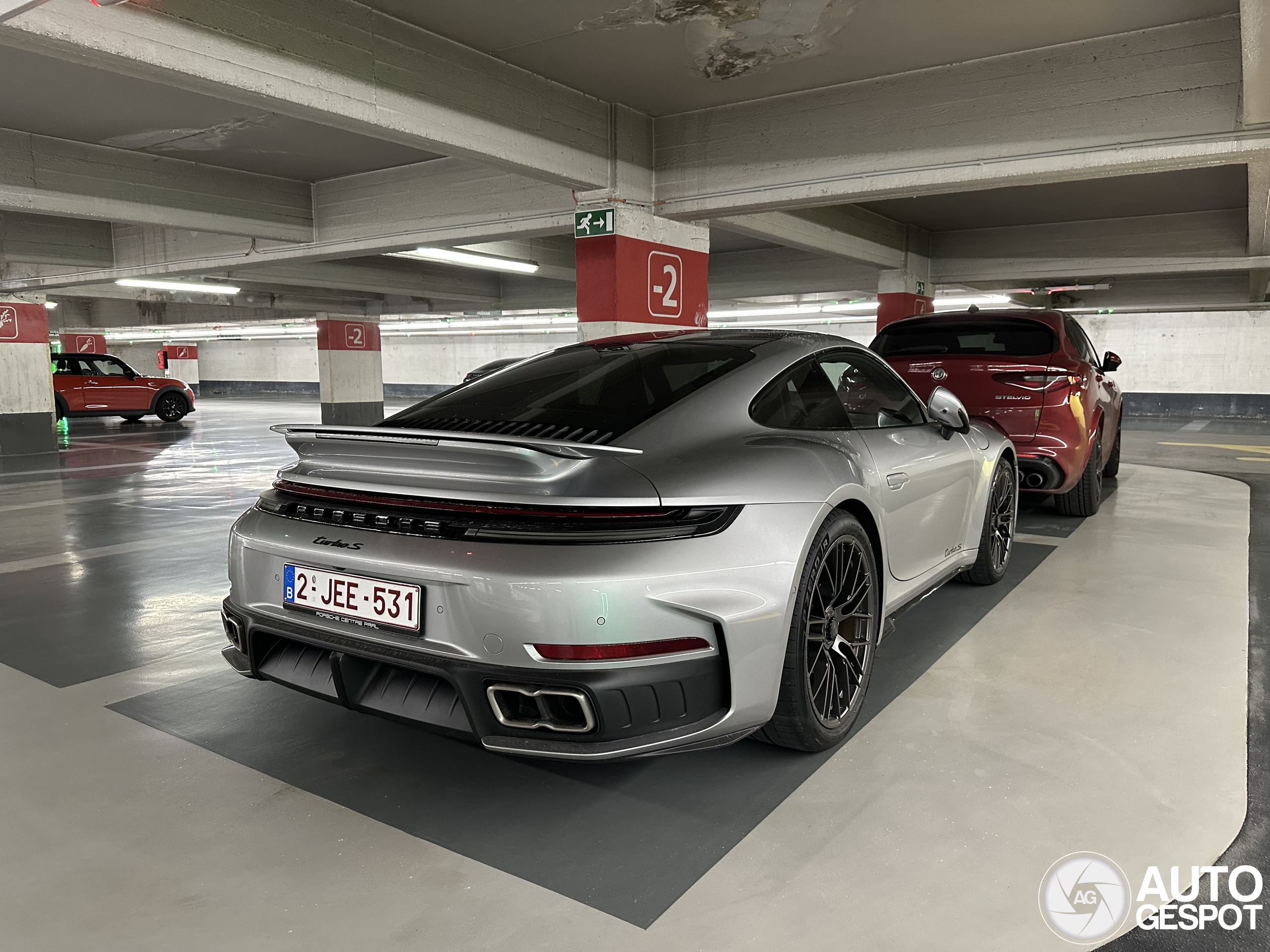 De eerste nieuwe Porsche 911 Turbo S van België