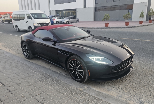 Aston Martin DB11 V8 Volante