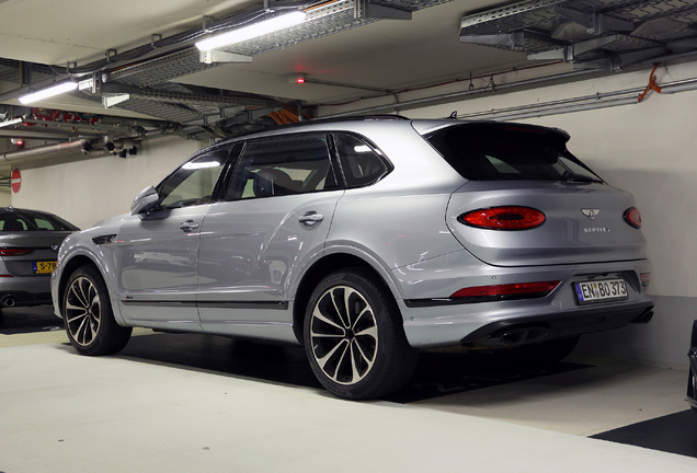 Bentley Bentayga Azure EWB