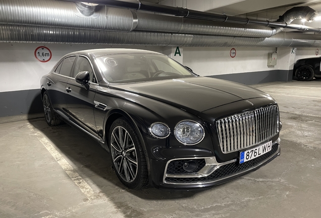 Bentley Flying Spur V8 2021