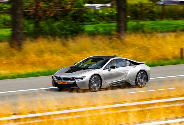 BMW i8 2018