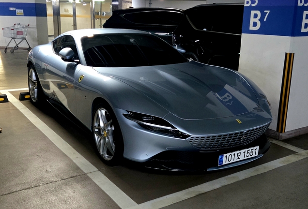 Ferrari Roma