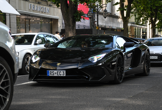 Lamborghini Aventador LP750-4 SuperVeloce