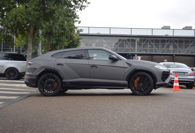 Lamborghini Urus SE