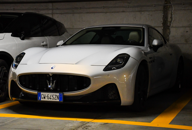 Maserati GranTurismo Modena 2023