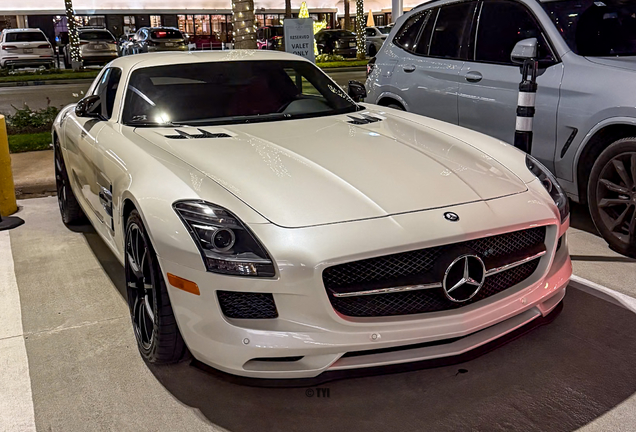 Mercedes-Benz SLS AMG