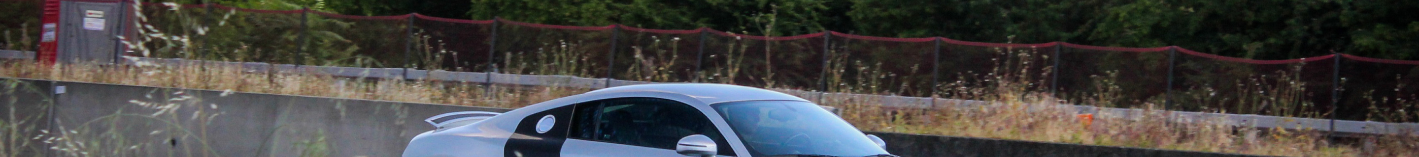 Audi R8 V10