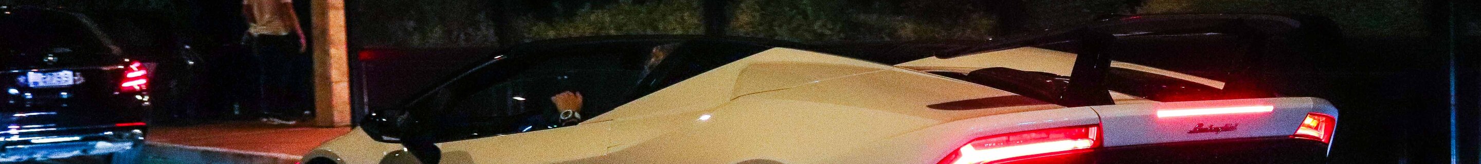 Lamborghini Huracán LP640-4 Performante Spyder