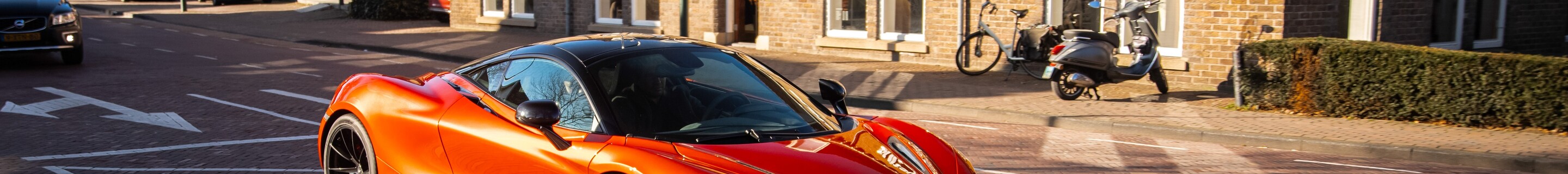 McLaren 720S