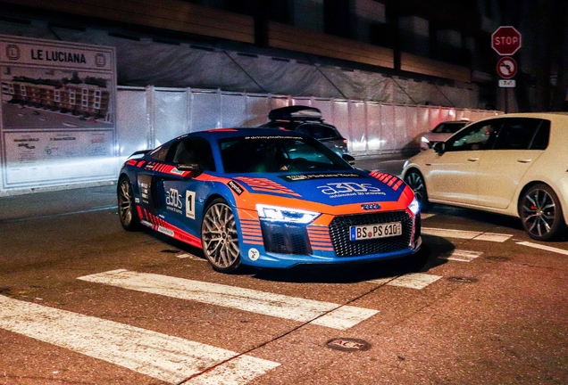 Audi R8 V10 Plus 2015