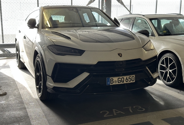 Lamborghini Urus Performante