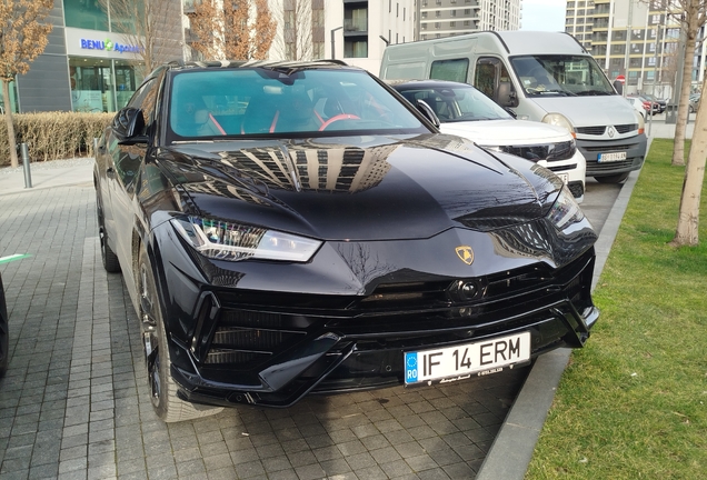 Lamborghini Urus S