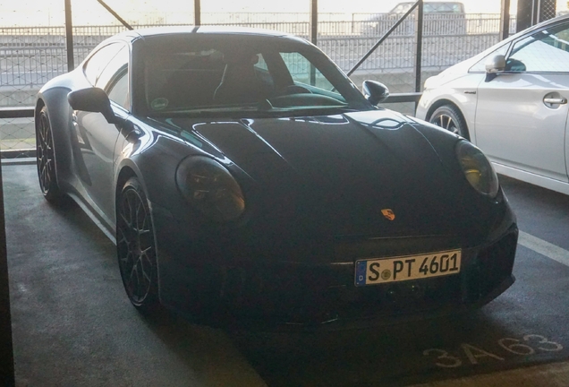 Porsche 992 Carrera GTS MkII