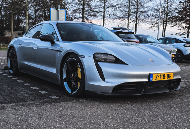 Porsche Taycan Turbo S