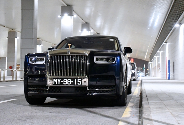 Rolls-Royce Phantom VIII EWB