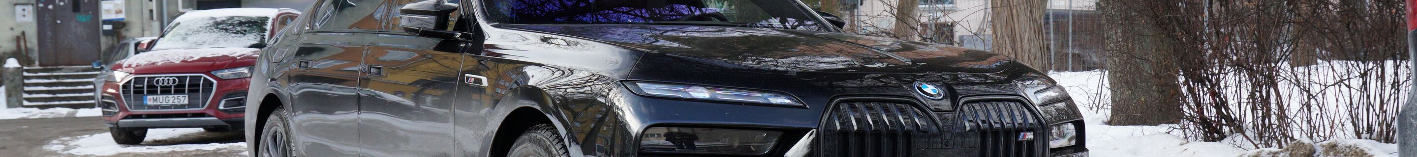 BMW M760e xDrive
