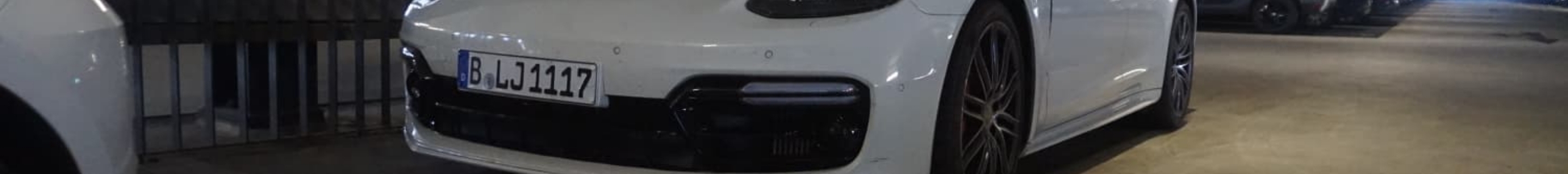 Porsche 971 Panamera Turbo MkI
