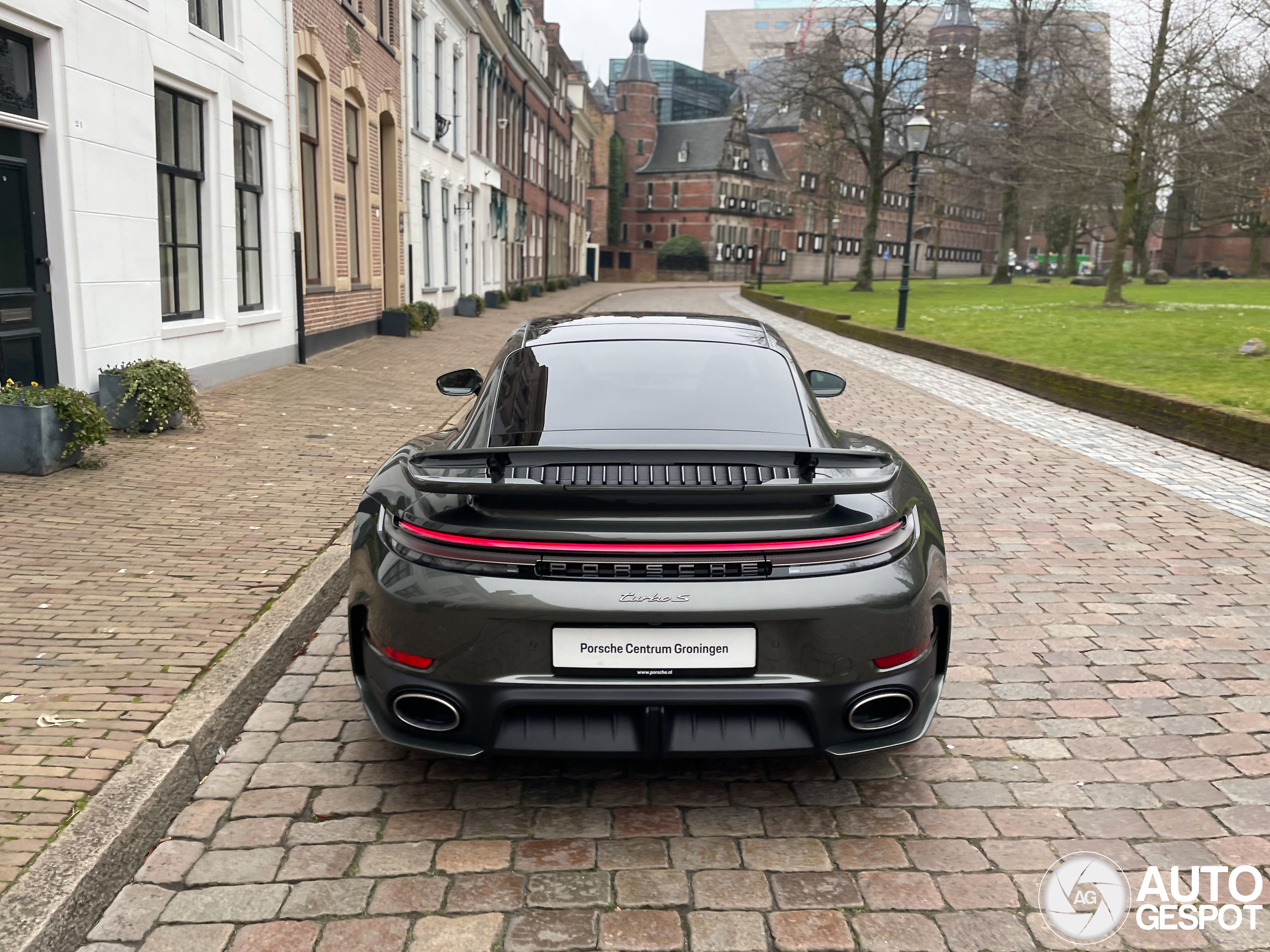 Zo gaan we 'm vaak zien: De nieuwe Porsche 911 Turbo S
