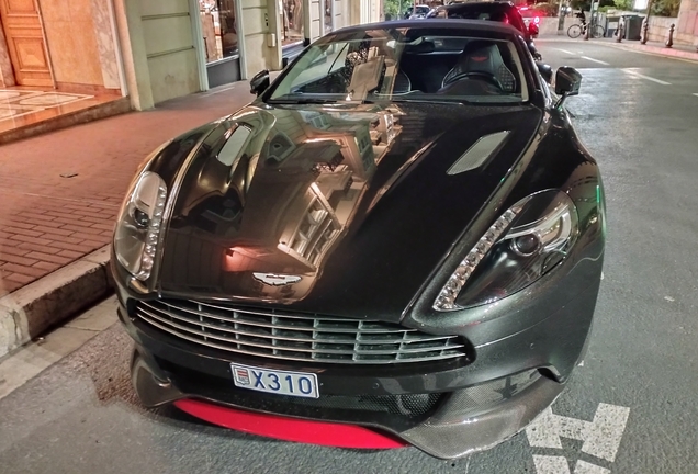 Aston Martin Vanquish Volante
