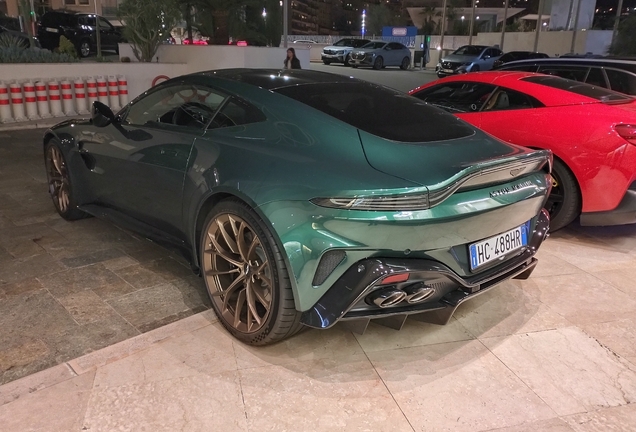 Aston Martin Vantage 2024