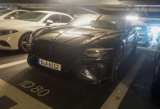 Bentley Continental GTC Black Edition 2025