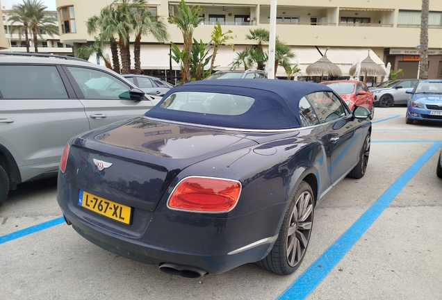 Bentley Continental GTC V8
