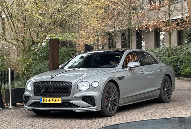 Bentley Flying Spur 2025 Black Edition