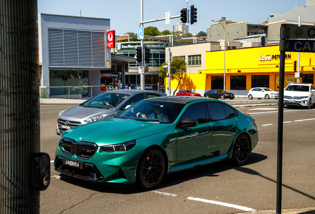 BMW M5 G90