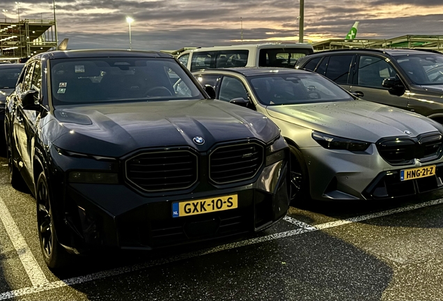 BMW XM G09