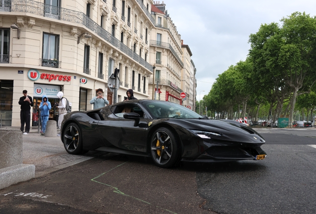 Ferrari SF90 Spider