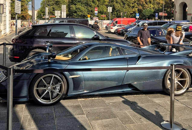 Pagani Huayra Epitome